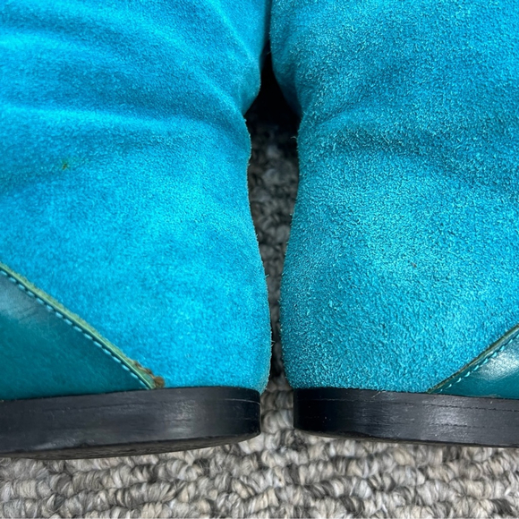 Vintage 70s 80s turquoise Italian suede leather applique mid calf flat boots 8 - Picture 6 of 15